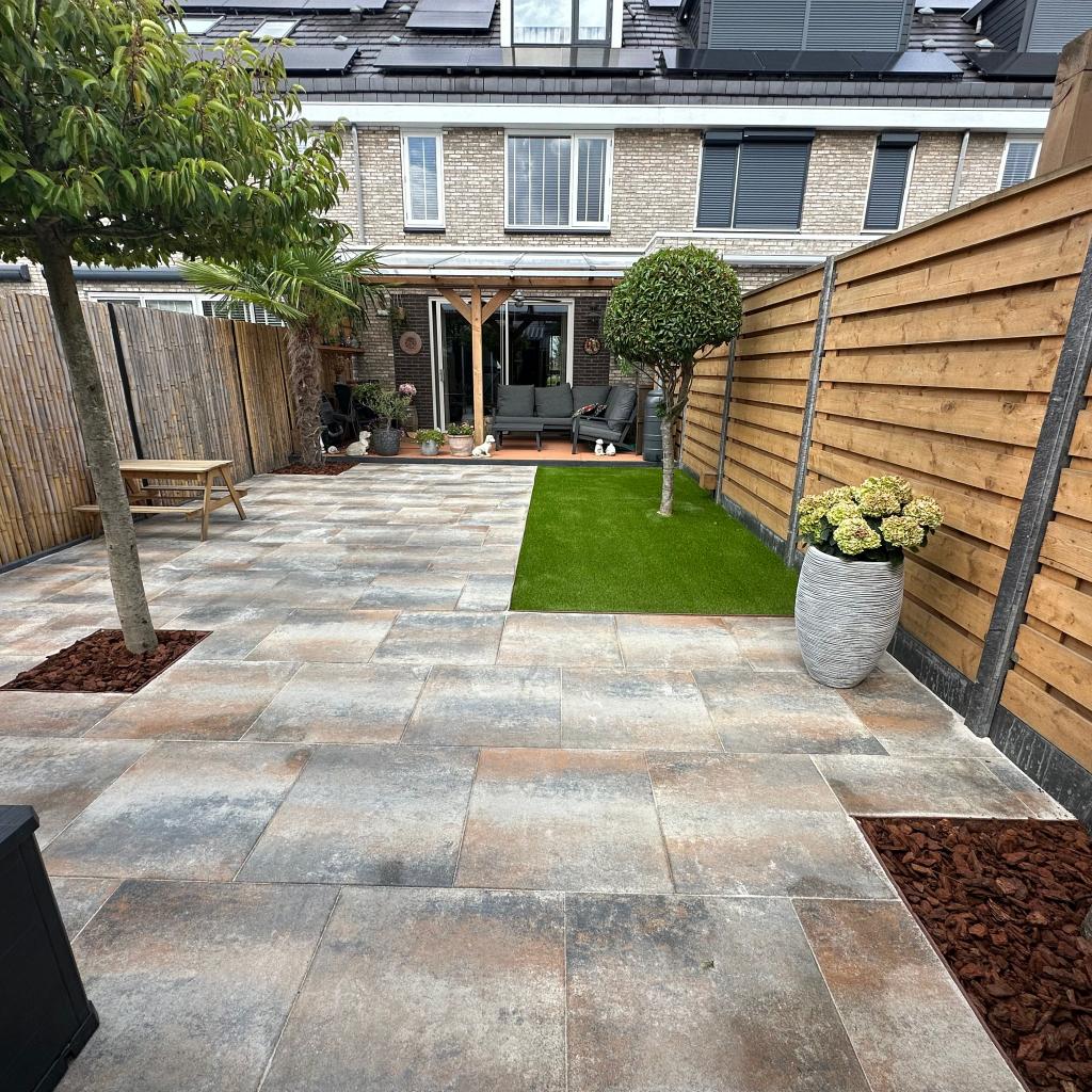 6e774558 92ee 40db 9ebe e694bbced560