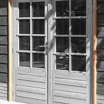 Douglas stelkozijn t.b.v. enkele of dubbele deur, transparant gespoten.