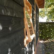 Douglas stelkozijn universeel t.b.v. raam, transparant gespoten.