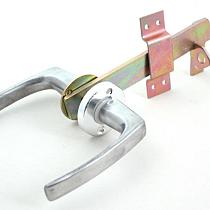 Vlechtschermdeursluiting in blister