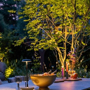 In-Lite LED SWAY table type 2026