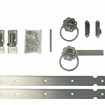 Traditioneel klinkstel met hengen en duimen, tbv houten deuren en hekpoorten