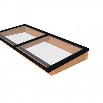 Lichtstraat maat 235x100, zwart gecoat frame, frame basis in douglashout, kleurloos geïmpregneerd.