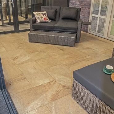 <p>SB-1526 tegel 3+1 keramiek-op-beton  80x40x4cm ★★★★★</p>