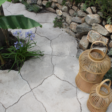 <p>SB-2797 betontegel organic   ★★★☆☆</p>