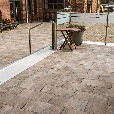 <p>SB-2148&nbsp;betontegel 30x60x8cm HeavyDuty ★★★☆☆</p>