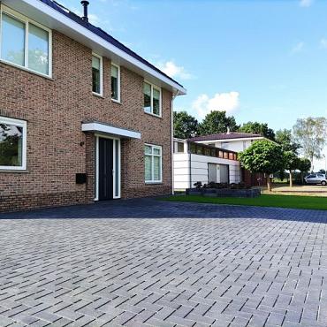 <p>SB-25317 BKK betonklinker 21x10,5x8cm ★☆☆☆☆</p>