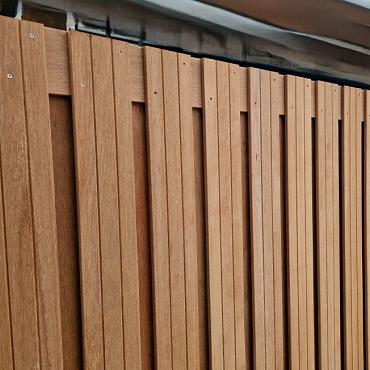 PROMO Hardhouten 21-planks scherm, recht verticaal, 180x180cm