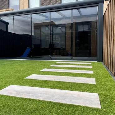 Glazen schuifwand compleet - getint glas