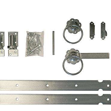 Traditioneel klinkstel met hengen en duimen, tbv houten deuren en hekpoorten