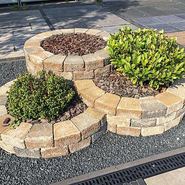 SB-2071 beton bloembakset   ★☆☆☆☆