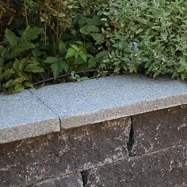 SB-7116 natuursteen afdekrand basalt gevlamd 100x20x3cm ★★★★★
